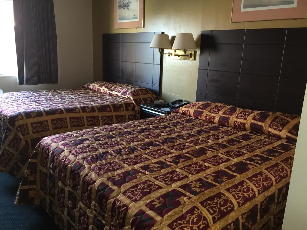 Mountain Inn Οντάριο Δωμάτιο φωτογραφία
